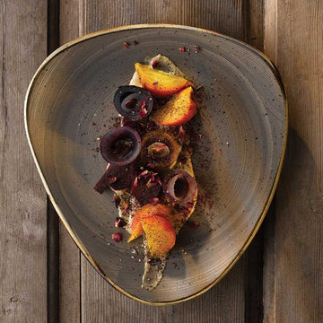 Peppercorn Grey Triangle Plate 28.5cm